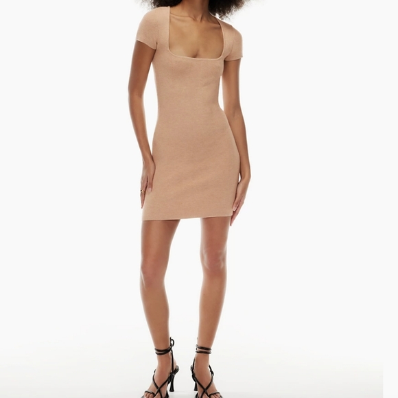 Aritzia dress - Picture 1 of 6